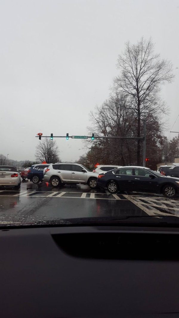 jammed up intersection gridlocking green light