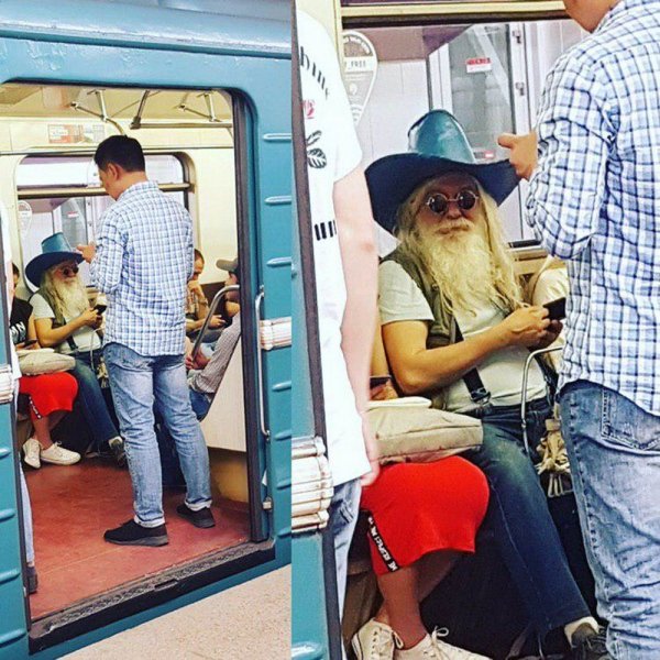 32 People on the subway that might confuse you.