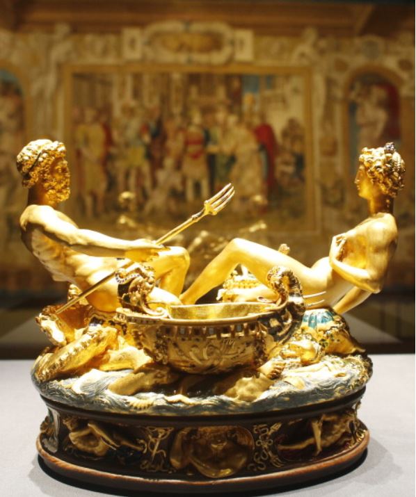 This 57 million dollar gold table sculpture was stolen from Vienna’s Art History Museum in 2003.