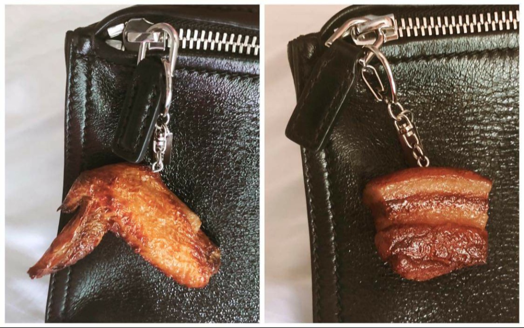 chicken wing and pork belly keychain - Witt