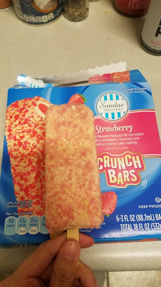 snack - Nutrit No High Fructose Corn Syrup Sundae U Shoppe Strawberry a flavored reduced fat ice cream th a strawberry flavored core and a crunchy cake coating artificial lavor added Crunch Bars Keep Froze Enlarged To Show Detail Per 1 bar serving 160 2.5