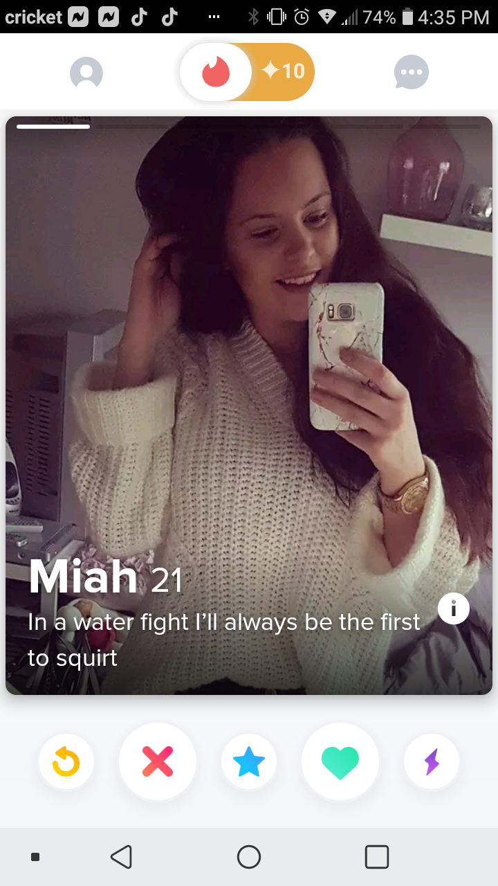 24 Shameless Tinder Profiles To Swipe "Right" Immediately