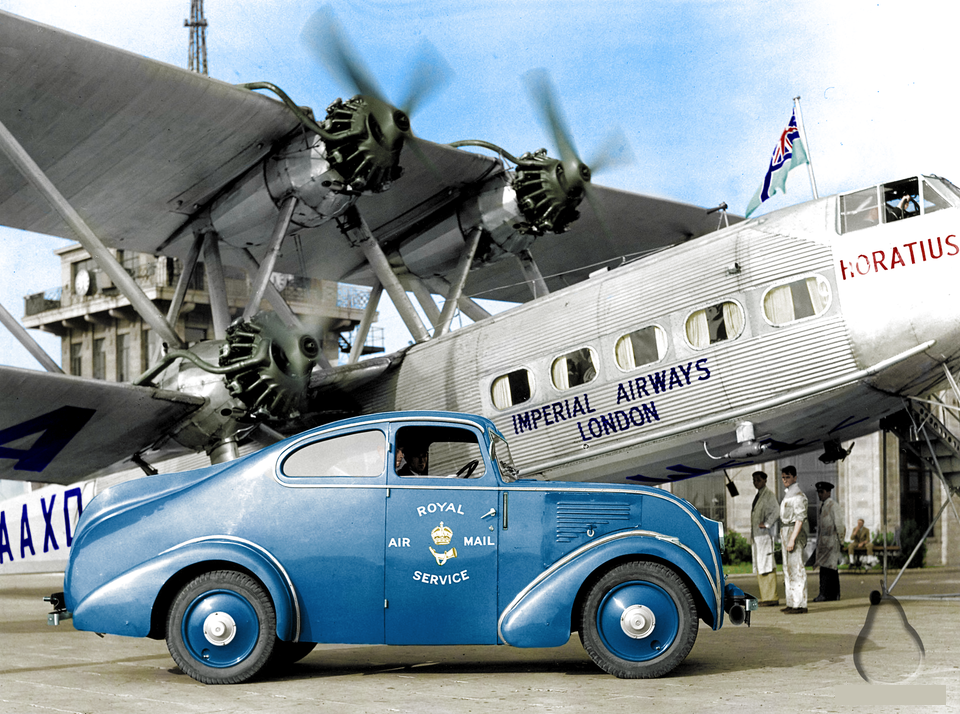 Royal Air Mail Service Car and Aircraft at Croydon Airport, 1935.