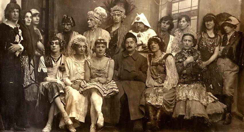 Gay Club in St. Petersburg, 1921.