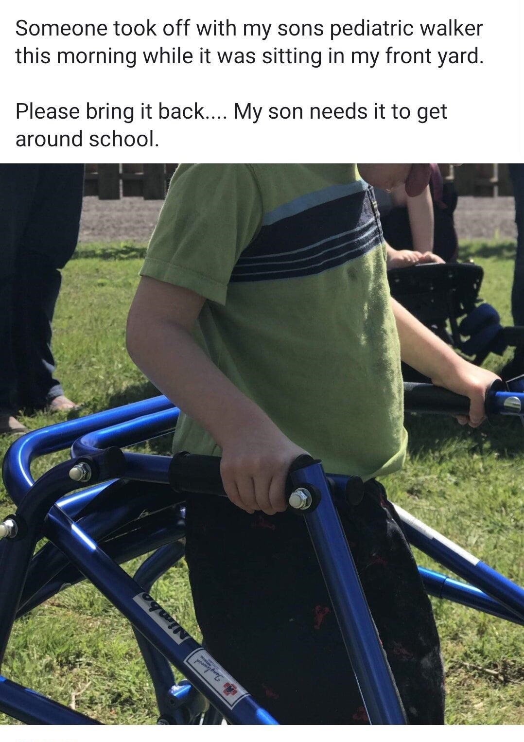 bicycle frame - Someone took off with my sons pediatric walker this morning while it was sitting in my front yard. Please bring it back.... My son needs it to get around school. porno