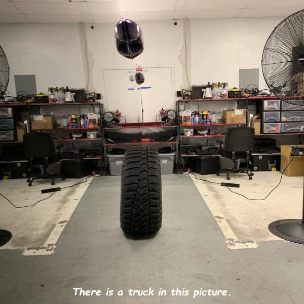 there is a truck - There is a truck in this picture.