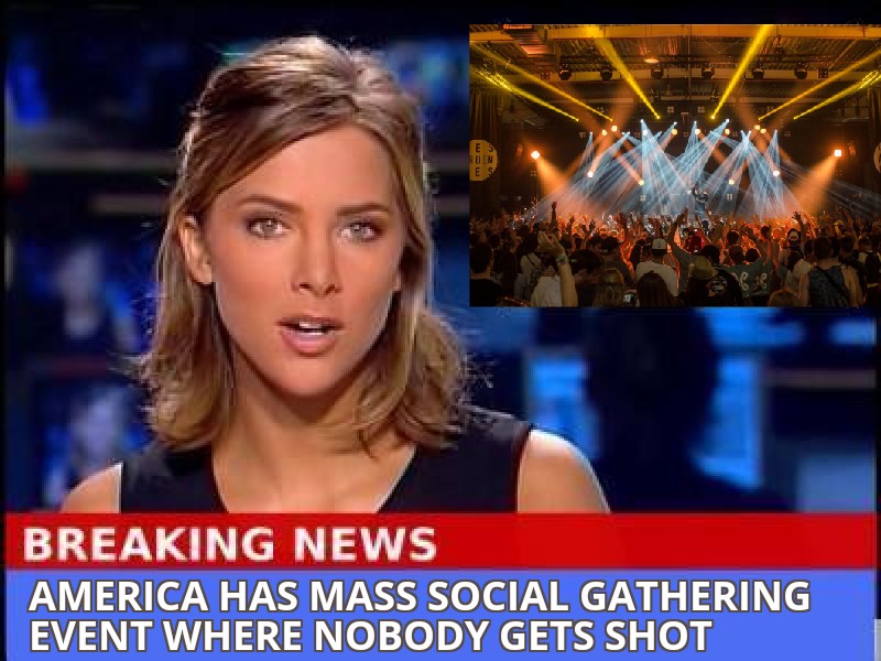 bruce jenner touched caitlyn jenner - Es Den Es Breaking News America Has Mass Social Gathering Event Where Nobody Gets Shot