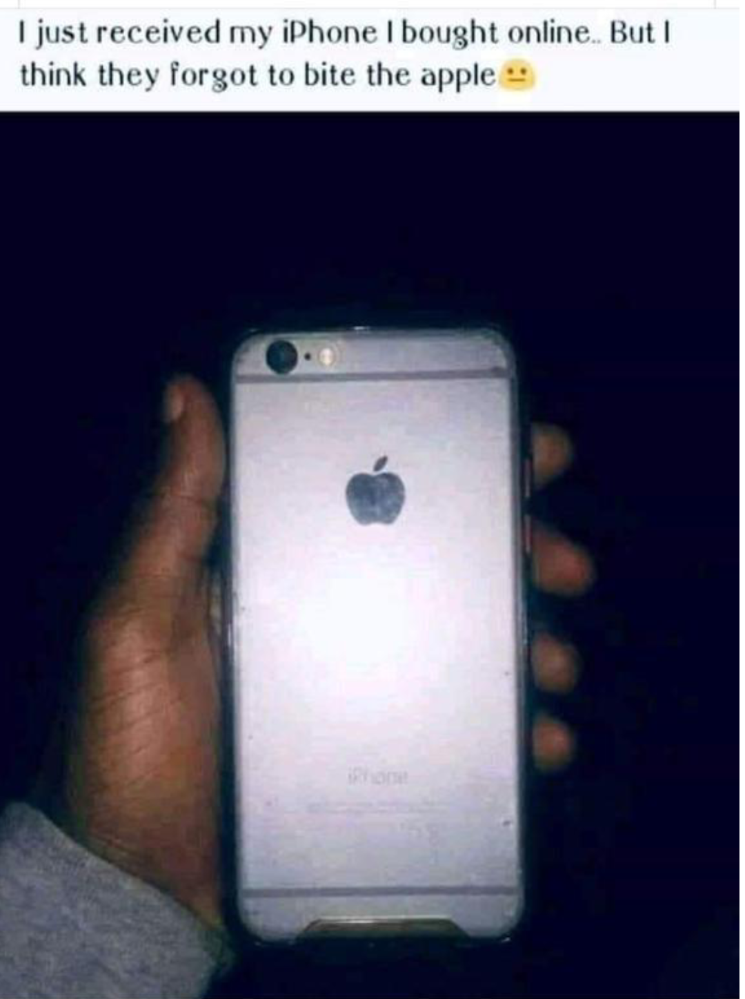 smartphone - I just received my iPhone I bought online. But think they forgot to bite the apple