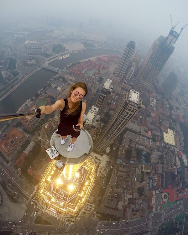 most dangerous selfie in the world