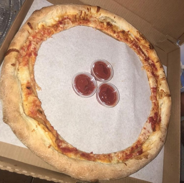 jadakiss crust only pizza