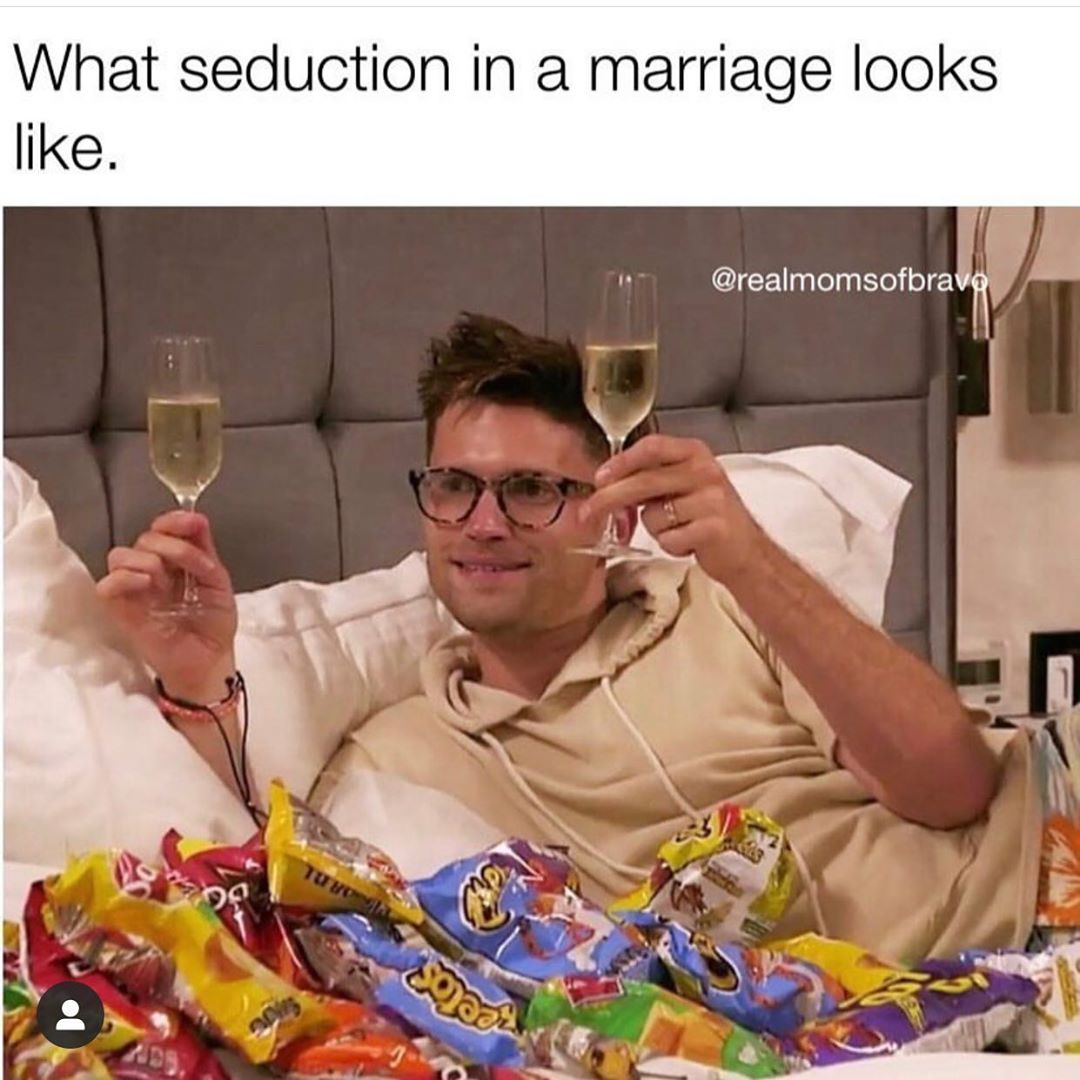 marriage - glasses - What seduction in a marriage looks . Cool