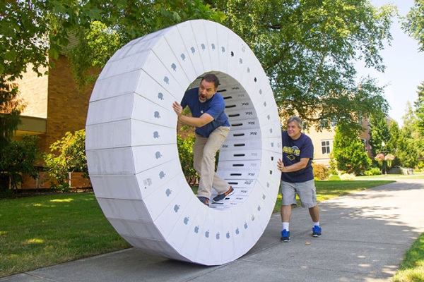 troll teacher imac box wheel