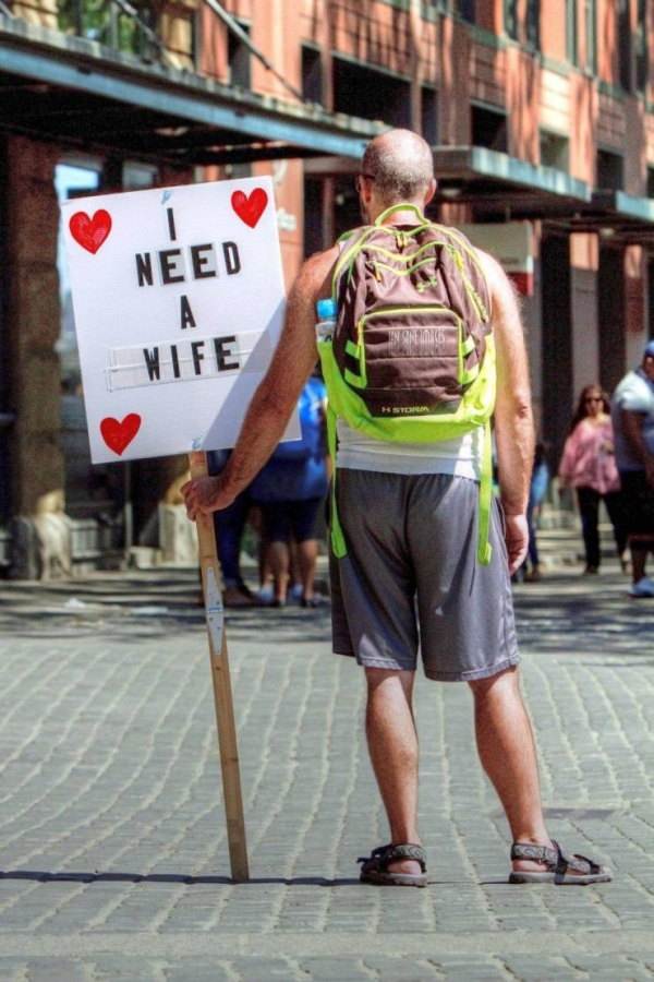 street - Need Wife