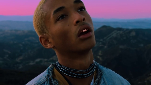 Jaden Smith

“If everybody in the world dropped out of school, we would have a much more intelligent society.”