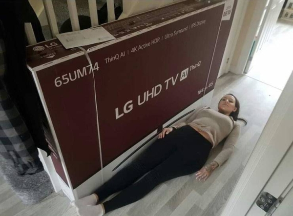 look at the size of my new tv compared to my dishwasher