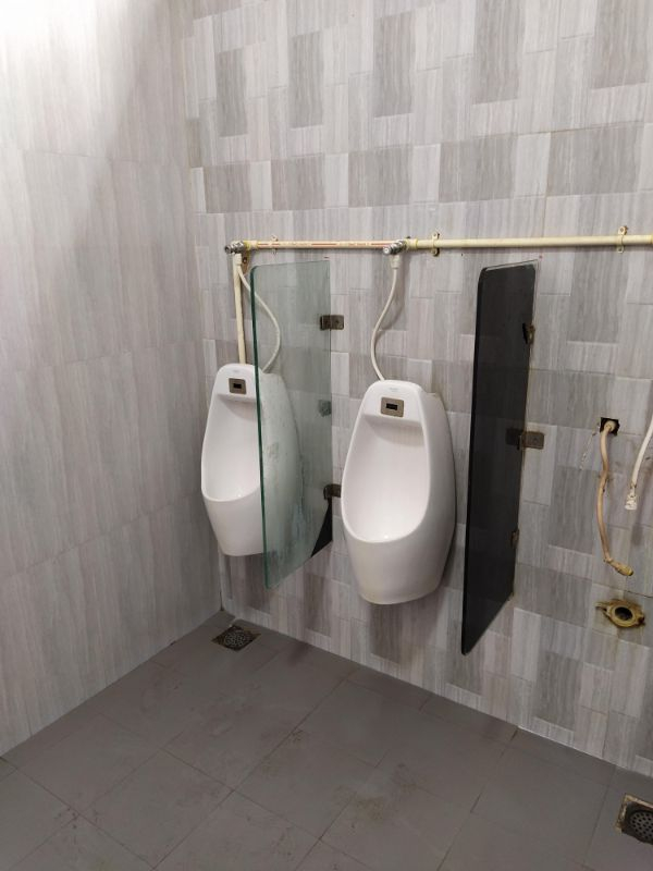 annoying things urinal