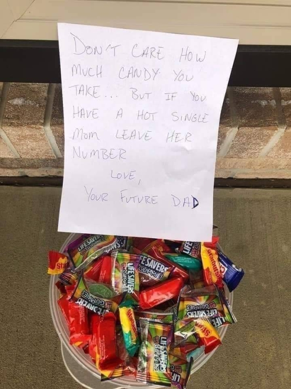 Don'T Care How Much Candy. You Take... But If You Have A Hot Single mom Leave Her Number Love, Your Future Dad Sil Fesavers Gummes factus Agosure Lifesavers $3 ming Sanning Shinsejo 3612