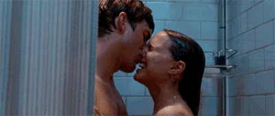 kiss in shower