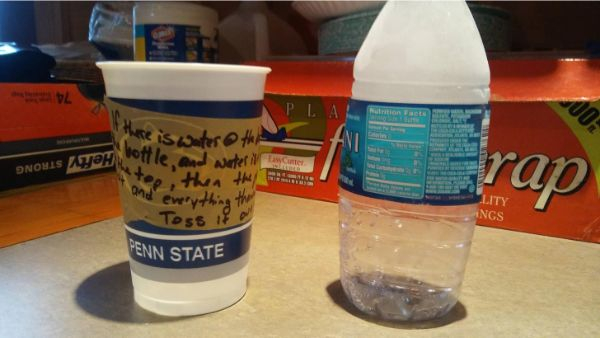 plastic bottle - Plan He is water that le, and water Nomas H en rap one, then the 1d ewrything the Lity Ings Toss o Penn State