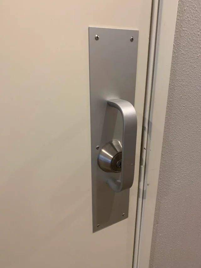 door handle