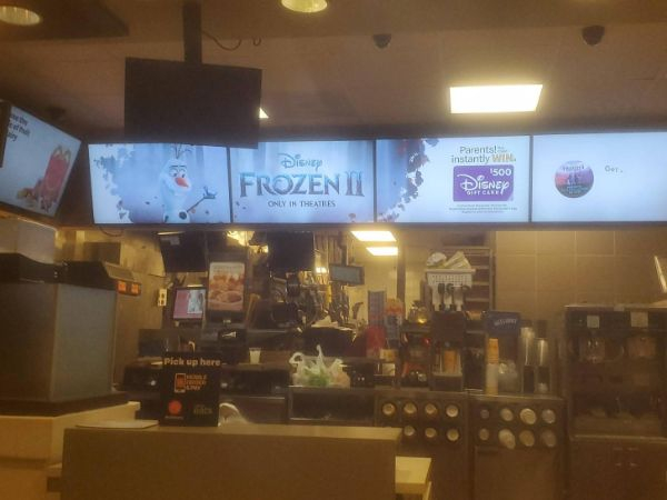 food court - Diner Frozeni Parents instantly w 1500 Disney Only In Theatres Plok up here