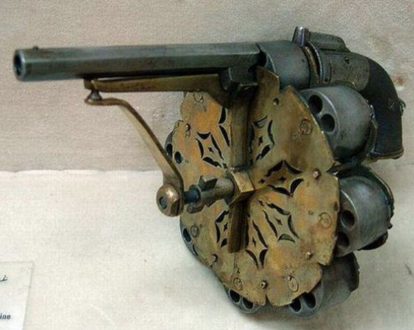 revolving revolver