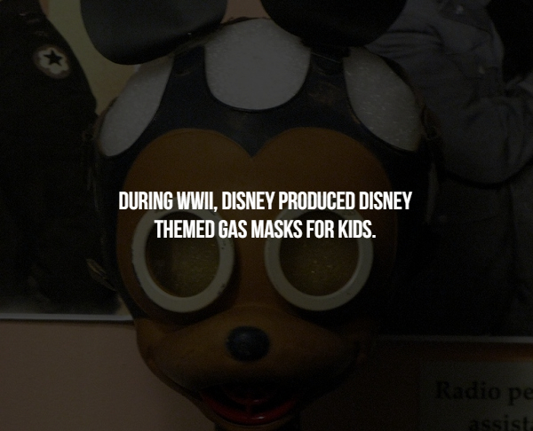 mickey mouse gas mask - During Wwii, Disney Produced Disney Themed Gas Masks For Kids. Radio pe