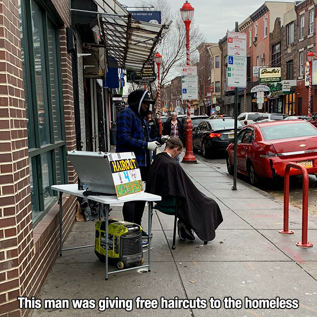 car - Huhelin De 2212 Sd Haahhh This man was giving free haircuts to the homeless
