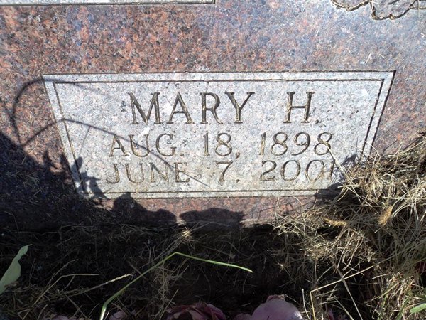 Blog - Mary H. Ang 18, 1898 June 7. 2001