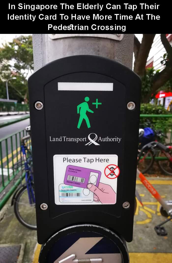 walk signal - In Singapore The Elderly Can Tap Their Identity Card To Have More Time At The Pedestrian Crossing Land Transport Authority Please Tap Here Senior Citizen 51234567 Senior Citizen 07 Snable with it