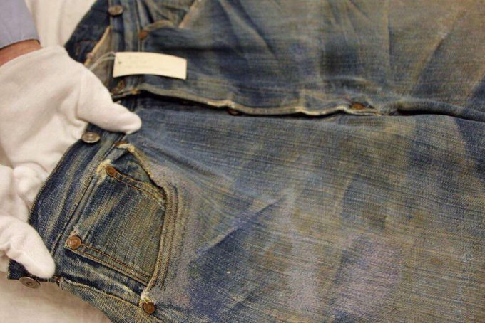 136 year old levi's jeans