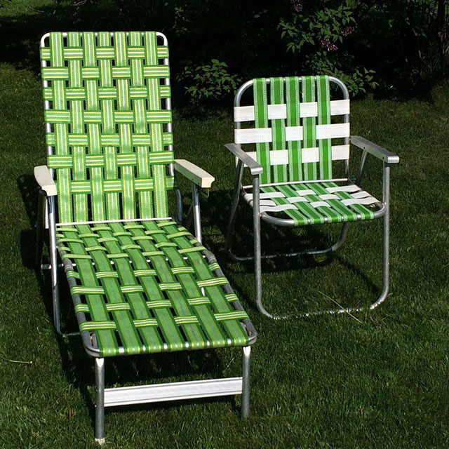 lawn chair fold retro