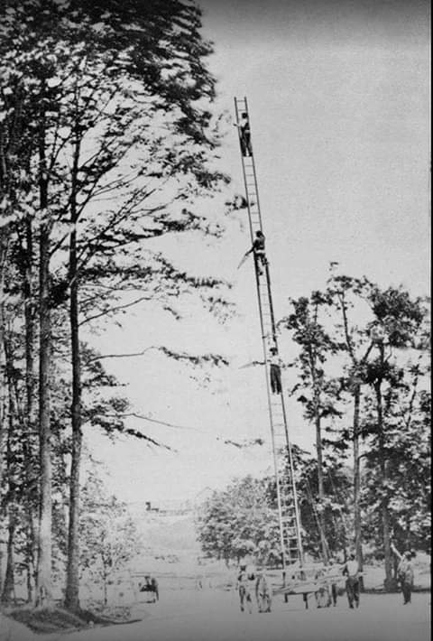 26 Historic Pics to Take You Back in Time.