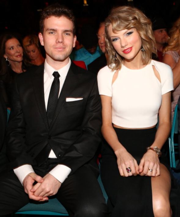Taylor Swift and her brother Austin