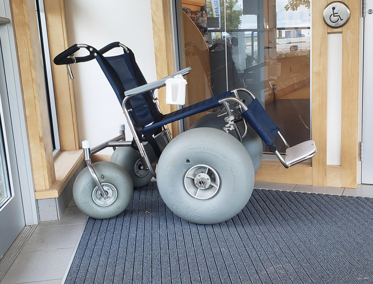 wheelchair - Ne Gore