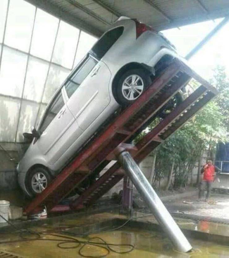 35 Photos That Are the Definition of a Bad Day.