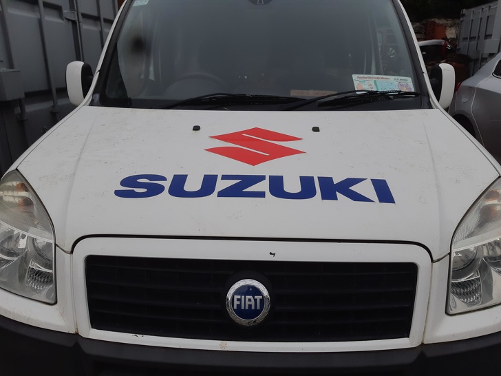 glass - Suzuki Fiat