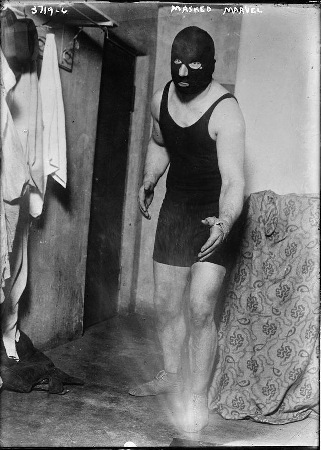 man in wrestling mask 1940's - 37196 Masked Marvel