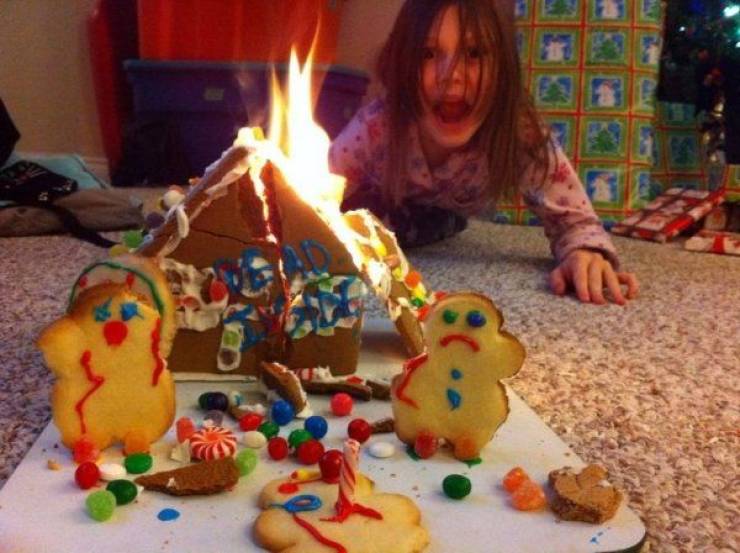 gingerbread house fails