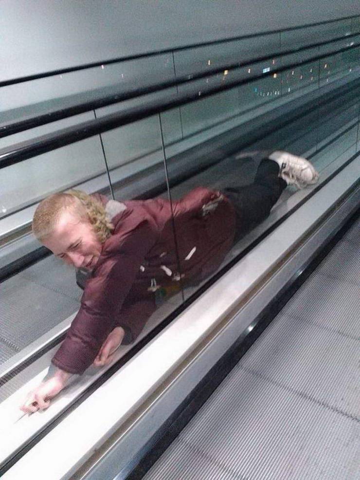 escalator