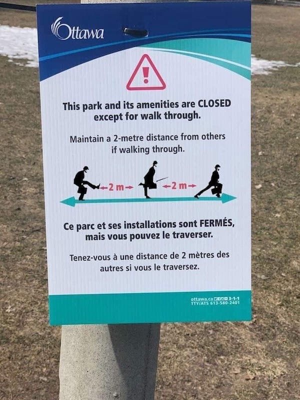 monty python - Ottawa This park and its amenities are Closed except for walk through. Maintain a 2metre distance from others if walking through. m . Ce parc et ses installations sont Ferms, mais vous pouvez le traverser. Tenezvous une distance de 2 mtres 