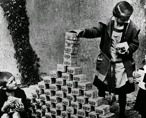 german kids playing with money