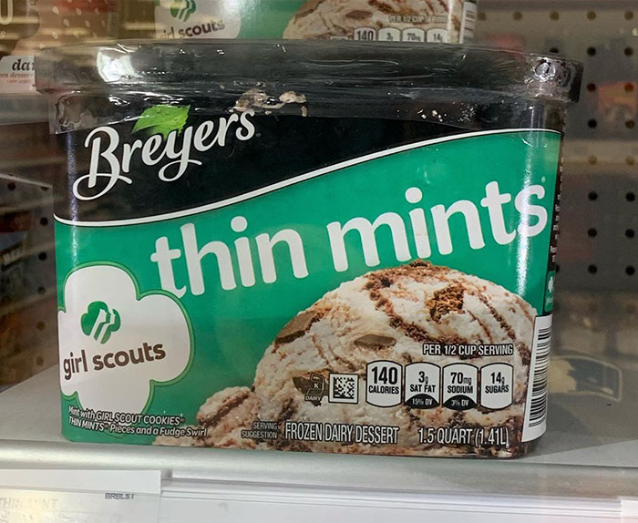 breyers ice cream - dscouts dai Breyers thin mint Per 12 Cup Serving girl scouts 3 709 14 Sugars Sat Fatsodium 19% 30V Met with Girl Scout Cookies Than Mints Pieces and a Fudge Swirl Sem Frozen Dairy Dessert 1.5 Quart Brilst