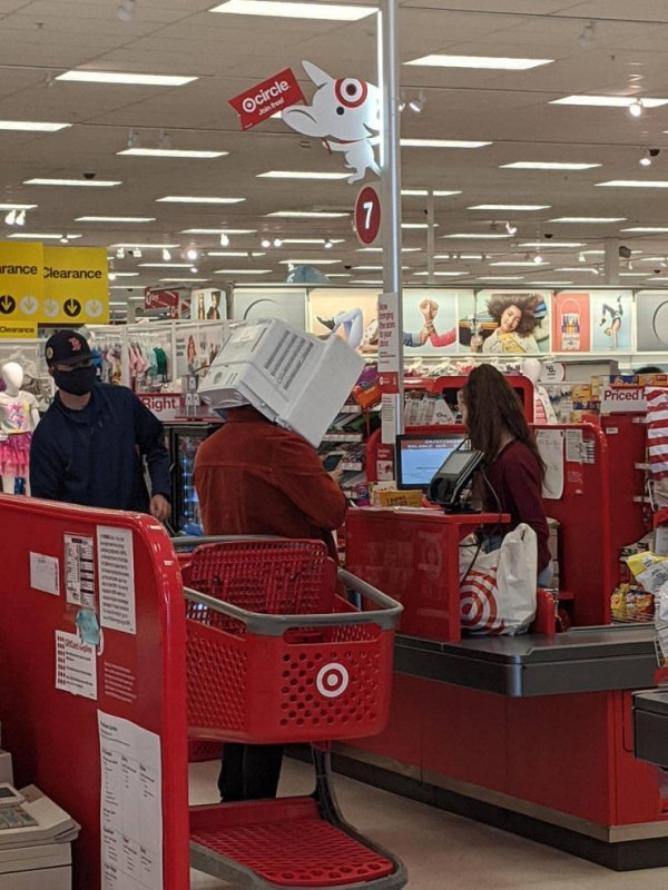 supermarket - guy wearing computer monitor on his head