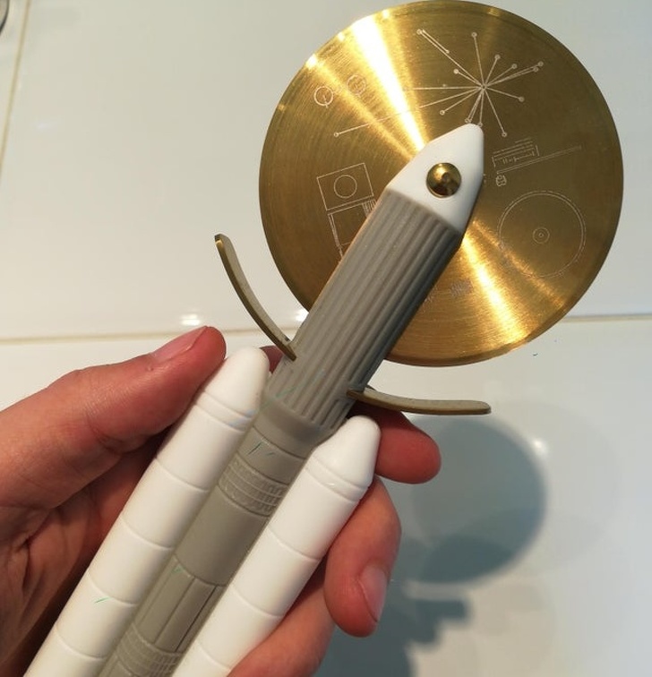 golden record pizza cutter