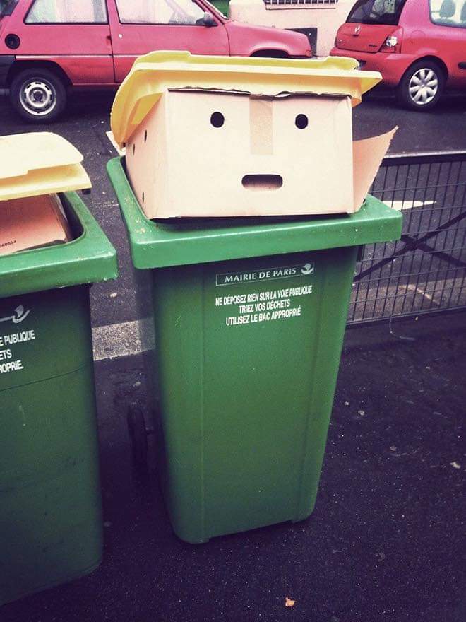 trump trash bin