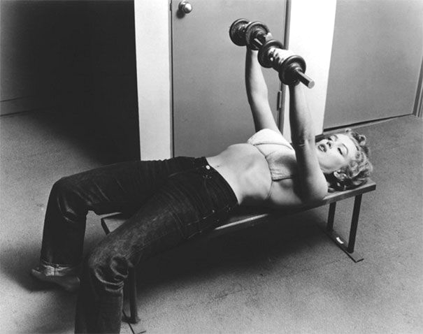 marilyn monroe lifting weights