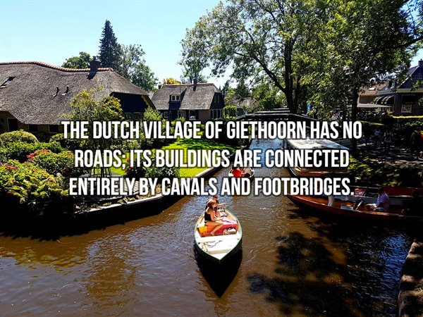 giethoorn netherlands - Wahl The Dutch Village Of Giethoorn Has No Roads; Its Buildings Are Connected SENTIRELYBY_CANALS And Footbridges.