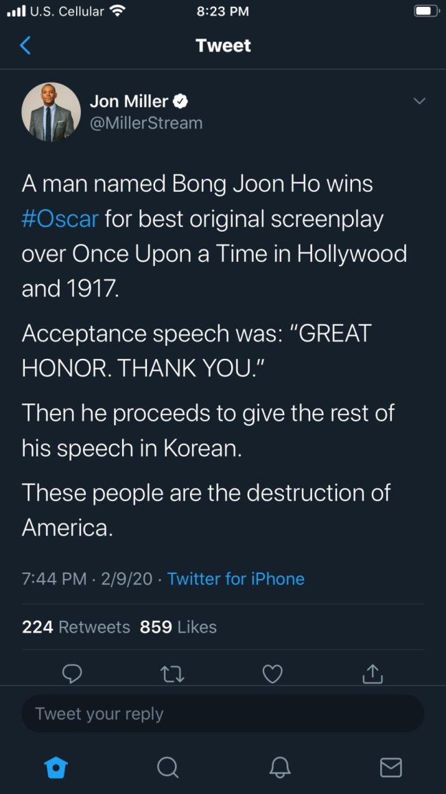 screenshot - ..18 U.S. Cellular Tweet Jon Miller Stream A man named Bong Joon Ho wins for best original screenplay over Once Upon a Time in Hollywood and 1917. Acceptance speech was "Great 'Honor. Thank You." Then he proceeds to give the rest of This spee