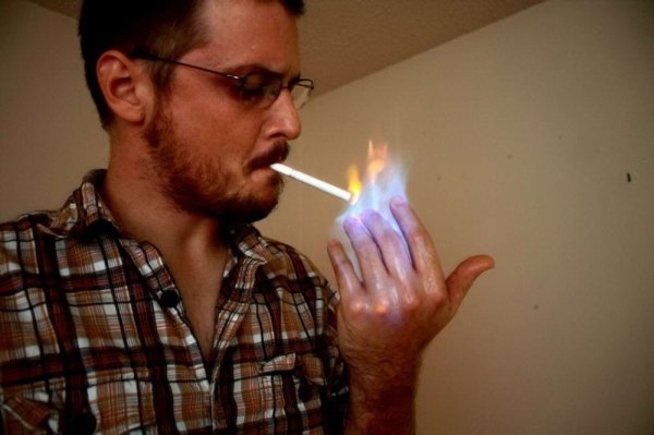 funny memes and pics - lighting cigarette funny